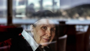 ADALET AĞAOĞLU DA GİTTİ - Yazan: A. Yağmur TUNALI