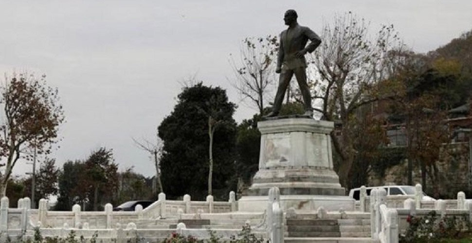  İlk Atatürk heykeline koruma kararı