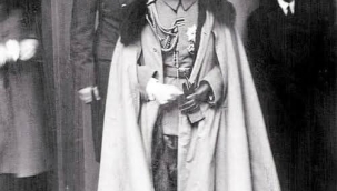 SEHERDE BİR AN - KENAN ÇARBOĞA