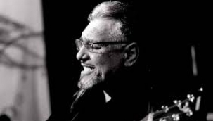 KIRIM TATAR SANATÇI ASAN FAYTONCI KORONAVİRÜSTEN HAYATINI KAYBETTİ 