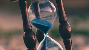 YAĞMUR BİRCAN YAZDI: ZAMANIN DEĞERİ