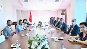 EMİNE CEPPAR VE UKRAYNA ENSTİTÜSÜ BAŞKAN YARDIMCISI ALİM ALİYEV YTB'YE KONUK OLDU 