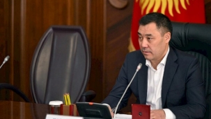 KIRGIZİSTAN'DA SADIR CAPAROV CUMHURBAŞKANLIĞI SEÇİMLERİNE KATILABİLECEK Mİ?