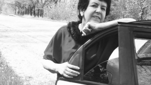 KIRIM TATAR SİYASİ TUTSAK MECİT ABLÂMİTOV'UN ANNESİ SON YOLCULUĞUNA UĞURLANDI 