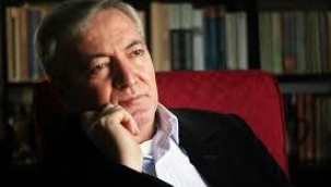 'Kıyamet Şafağında Aşk' - Beşir Ayvazoğlu 