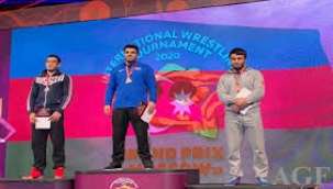 AZERBAYCANLI GÜREŞÇİLER MOSKOVA'DA BEŞ MADALYA KAZANDI: ŞUŞA'NIN KURTULUŞUNA ADADILAR 