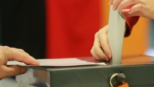 BOSNA HERSEK'TE YEREL SEÇİMLER İÇİN YARIŞ BAŞLADI: HALK SANDIK BAŞINDA 