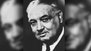 BÜYÜK TÜRK ŞAİRLERİNDEN YAHYA KEMAL BEYATLI'NIN VEFATININ 62'İNCİ YIL DÖNÜMÜ 