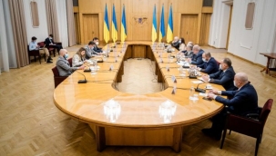 DIŞİŞLERİ BAKANI KULEBA, KIRIM TATAR LİDERLERİYLE KIRIM PLATFORMU'NU GÖRÜŞTÜ 