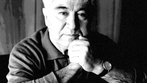 ŞARLO ÖLDÜ, YAŞASIN ŞARLO – Aziz Nesin