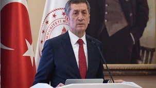 Bakan Selçuk, öğrencilere dağıtılan tablet bilgisayarlar ile ilgili açıklama yaptı