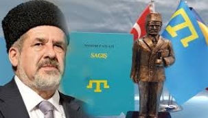 KTMM BAŞKANI REFAT ÇUBAROV'A MEHMET NİYAZİ ÖDÜLÜ 