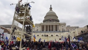 ABD'de iç savaş ve darbe ihtimali sürüyor!