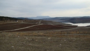 Kırım'da bulunan barajlarda su, kritik seviyeye düştü 