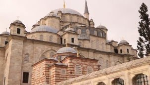 İslam'ın Haksızlığa Tepkisi Nedir? İslam'ın Zulme Tepkisi Nedir? Müslümanlar Zulüm Ve Haksızlık Karşısında Ne Yapar? 