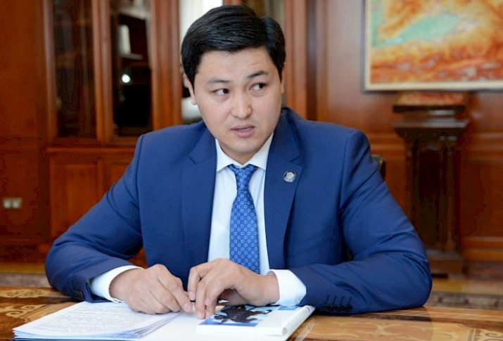 Kırgızistan'ın yeni Başbakanı 41 yaşındaki Ulukbek Maripov oldu 