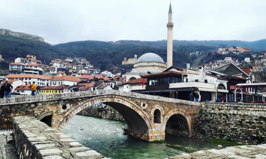 Kosova'nın Tarihi Başkenti: Prizren - Yazar: Sibel Mazrek 