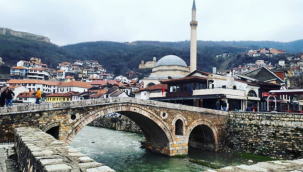 Kosova'nın Tarihi Başkenti: Prizren - Yazar: Sibel Mazrek 