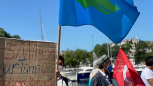 Doğu Türkistanlılar aile nöbetinde: Çin'den cevap almadan buradan gitmeyeceğiz 