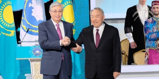 MESUT EMRE KARAKÖSE: KAZAKİSTAN HALK ASAMBLESİ 29. TOPLANTISI "BİRLİK, BARIŞ VE UYUMUN 30. YILI" BAŞLIĞIYLA GERÇEKLEŞTİ 