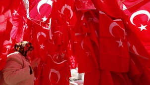 Türk Milliyetçiliği Hatırlayarak Varolabilir - Yazan: HÜSEYİN RAŞİT YILMAZ