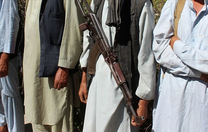 Afganistan'da 81 ilçe merkezi Taliban'ın eline geçti! 