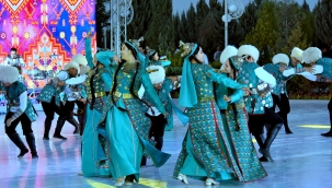 Türkmen halkının Arkadağ onuruna bayram konseri