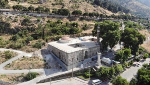 Hüseyin Cemre BEYTEKİN: 665 YILLIK MANİSA ULU CAMİİ, 3 YILIN ARDINDAN İBADETE HAZIRLANIYOR