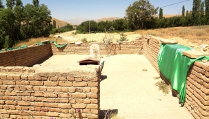 Mehdi Dehkan yazdı: Dollu mustafa Iran aşık mühitinin 19.ıncı yüzyıl şair mutasavvıf ve şairi 