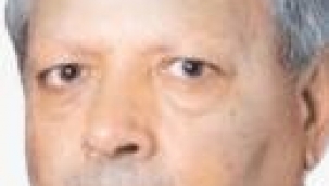 Salih Kallab: İran'ı zor günler bekliyor!