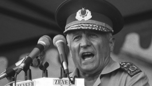 BİR İBRET HİKÂYESİ: KENAN EVREN (1)