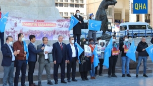 Doğu Türkistan'ın işgalinin 72. yılında Ankara'da protesto eylemi