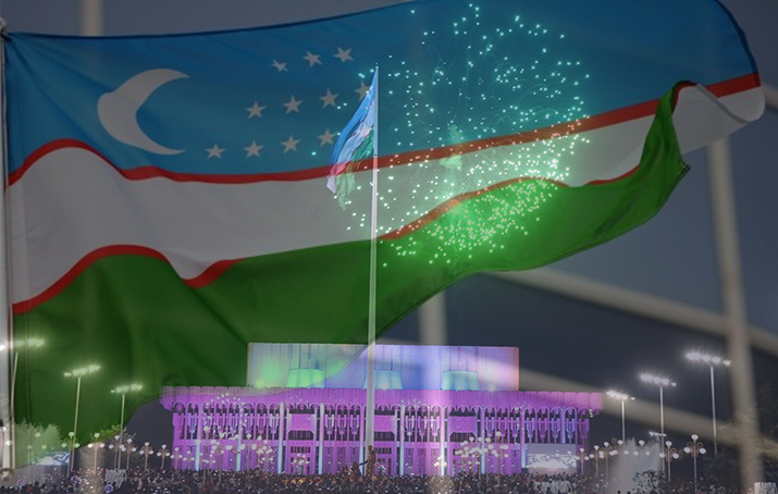 18 Kasım Özbekistan Milli Bayrak Günü