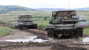 Rus tank birlikleri, Kırım'da uluslararası ordu yarışmasına hazırlanıyor!