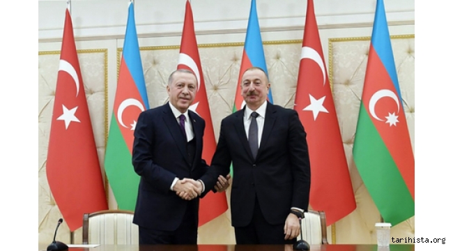 Türkçe'de "Karadeniz hizalaması" ve Azerbaycan Türkçesi