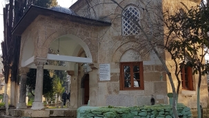 Doç. Dr. Nejdet BİLGİ: HAMZA BABA KÖYÜ'NÜN XIX. YÜZYILIN ORTALARINDAKİ SOSYAL VE EKONOMİK YAPISI 