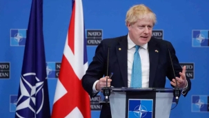 Bayraktarların Ukrayna'da gösterdiği başarı İngiltere Başbakanı Jonson'u etkiledi.