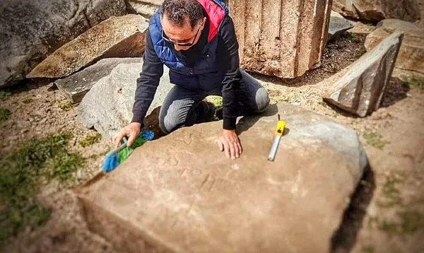 Knidos kazılarında Emeviler Dönemine Ait Dört Yeni Kitabe Bulundu