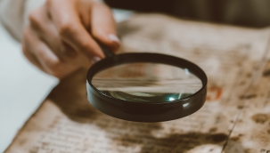 Tarih Yazmak: Geçmişi Şekillendiren Hikâye Anlatıcıları