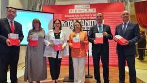 Arnavutçadaki Türkçe Alıntılar Adlı Eserin Tanıtım Toplantısı Tiran'da Yapıldı.