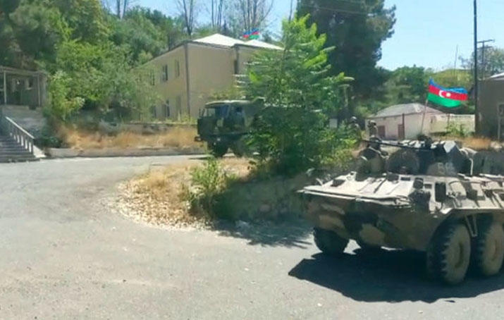 Azerbaycan ordusu Laçin şehrine girdi