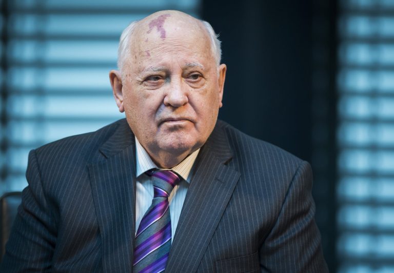 Mihail Gorbaçov öldü
