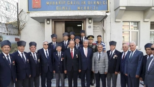 KKTC Cumhurbaşkanı Ersin Tatar Türkiye Muharip Gaziler Derneğini ziyaret etti