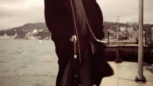 Bulanık bir çağda Duru bir ses: İsmet Özel