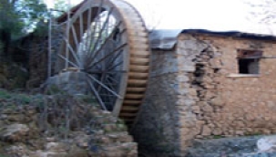   BOZKIRDA ASİYAB  (SU) DEĞİRMENİ 