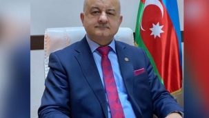 Türk Dünyasının Hocalar Hocası Elçin İsgəndərzadə