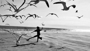 Dünyaya rağmen umutlu olmak mümkün mü?