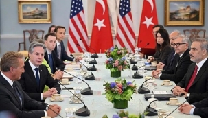 "Türkler Geri Adım Atmıyor!"