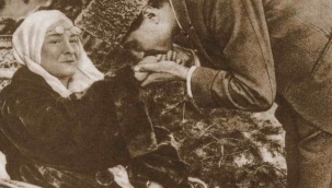 Dünden Bugüne Anneler Günü