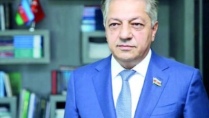 Cavanşir Feyziyev: "Sonuncu hərbi əmr" çağdaş Udmurt - Azərbaycan ədəbiyyatları arasında ilk mənəvi körpüdür...